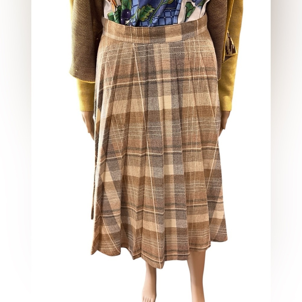 School girl chic TOMBOY vintage 80’s plaid accordion style wool blend skirt